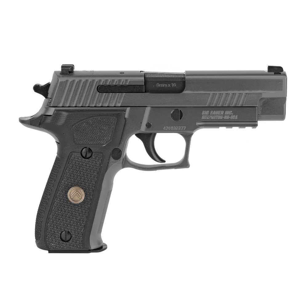 SIG SEUER  Ｐ226 E2  超美品 SIG SAUER P226 E2 Review - Guns Holsters And Gear